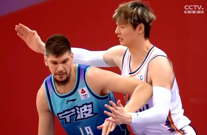 王哲林CBA生涯总得分历史第13